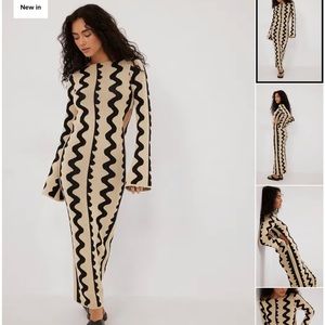 NA-KD Kimono sleeve knitted maxi dress